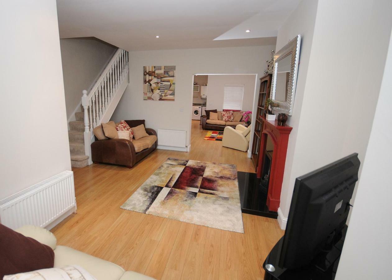 5 College Crescent Daire Galway Dış mekan fotoğraf